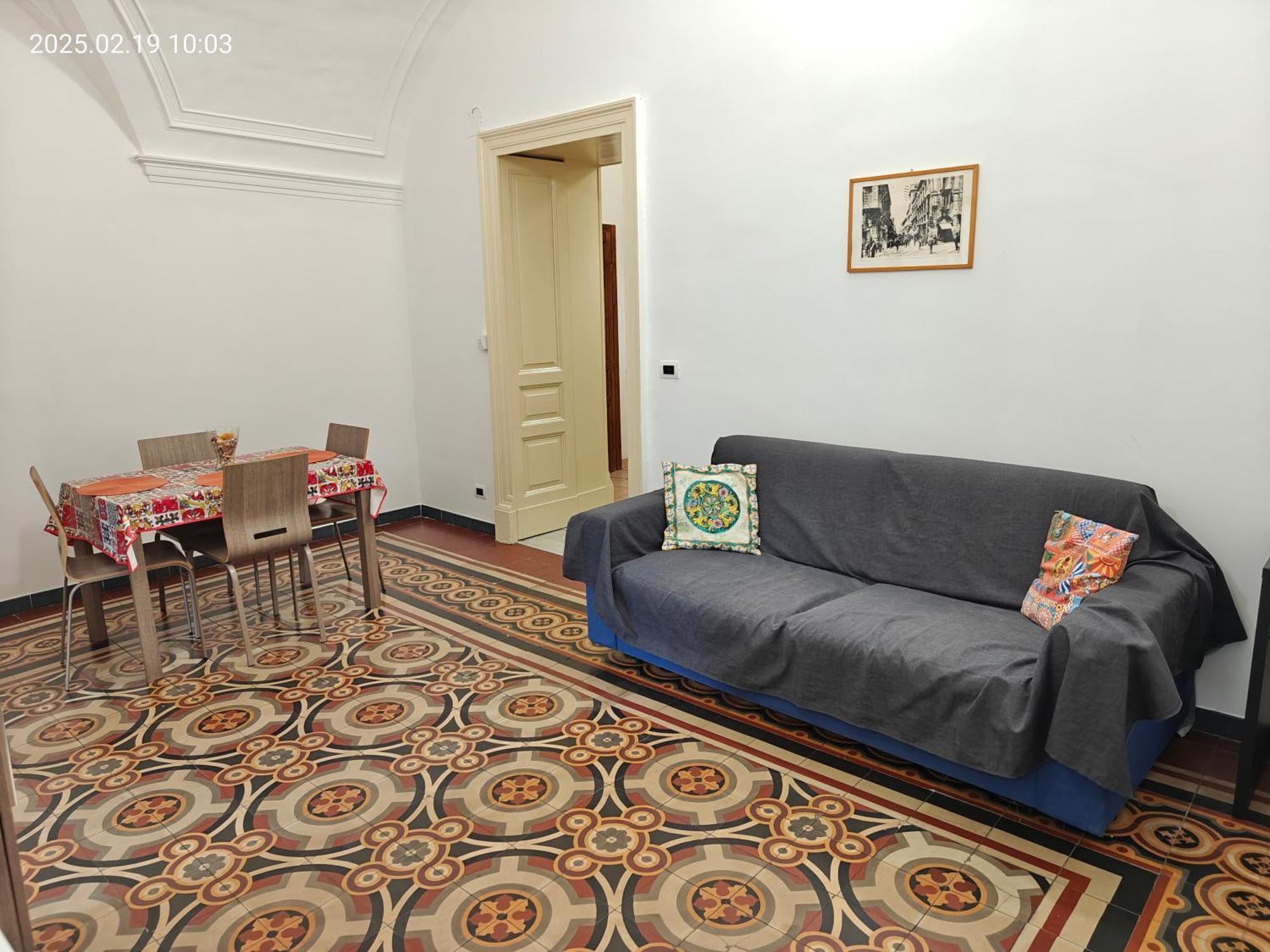 Giulio'S Apartment Катания Екстериор снимка