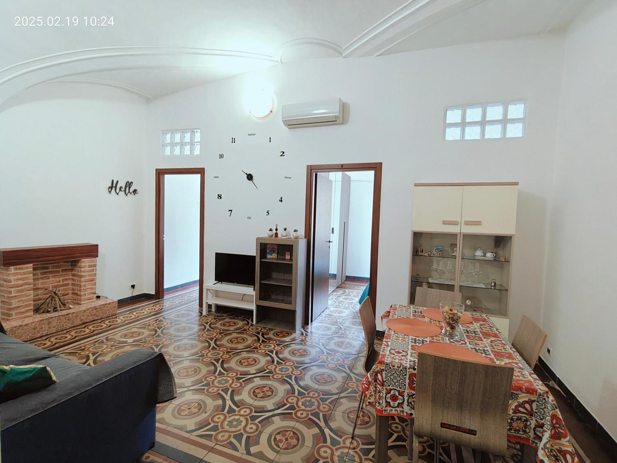Giulio'S Apartment Катания Екстериор снимка