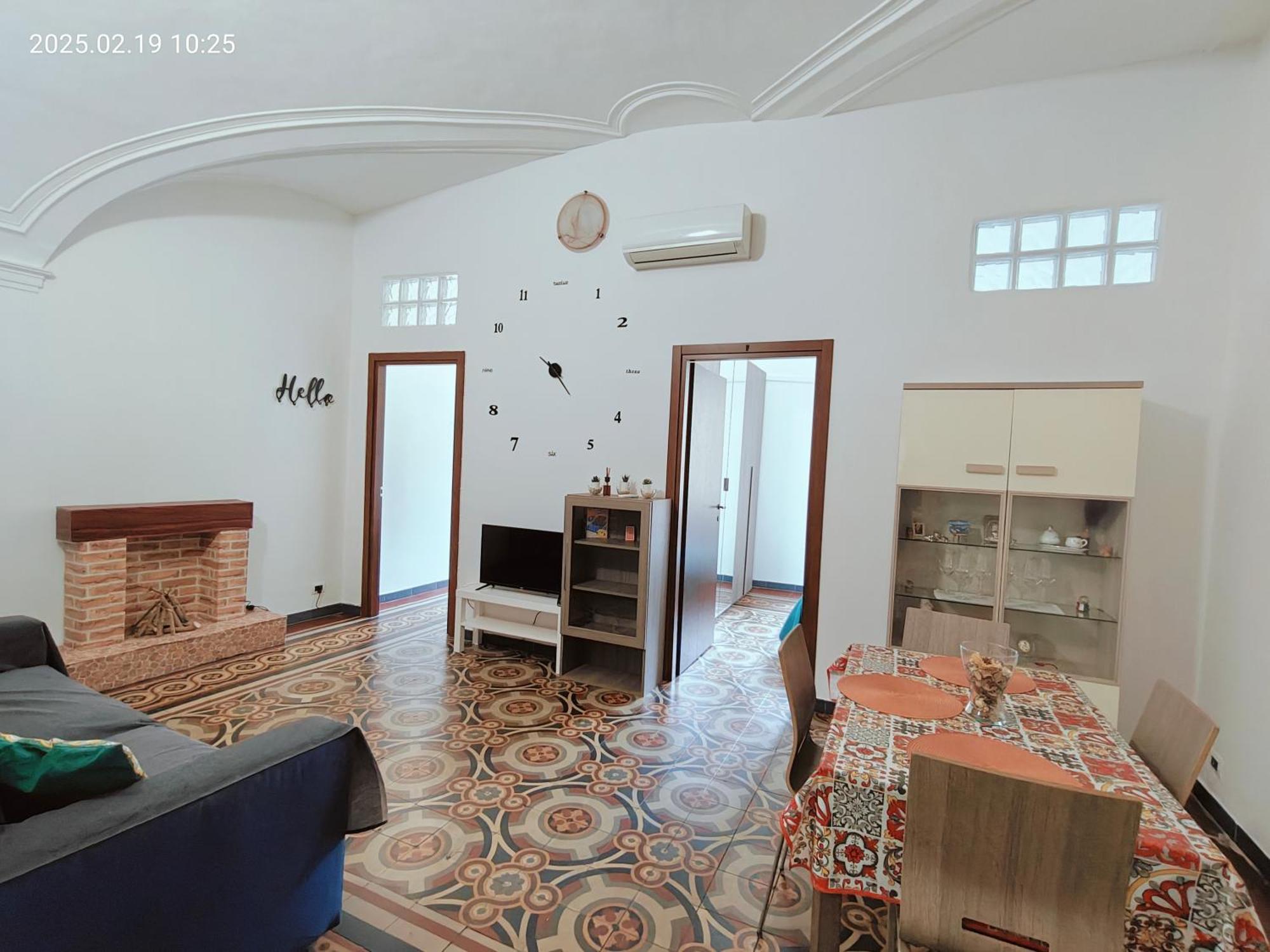 Giulio'S Apartment Катания Екстериор снимка