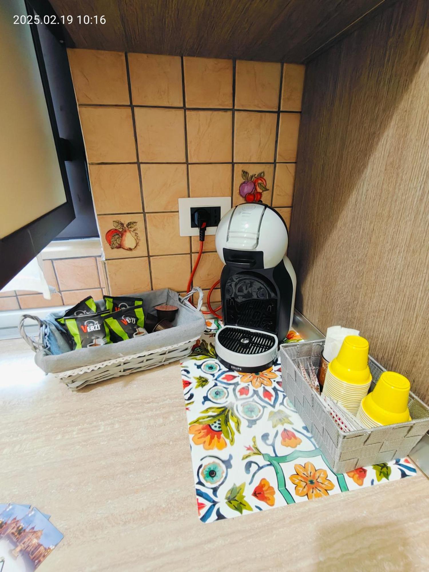 Giulio'S Apartment Катания Екстериор снимка